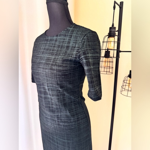 Theory Dress Women's 0 Green Black Crosshatch Rijik Short Sleeve Sheath Stretch - Picture 5 of 8